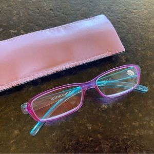 NWT Winkology 3.25 reading glasses with matching soft case